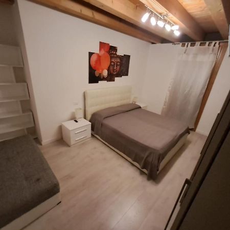 Central Luxury Garden Guest House Mestre Exteriör bild