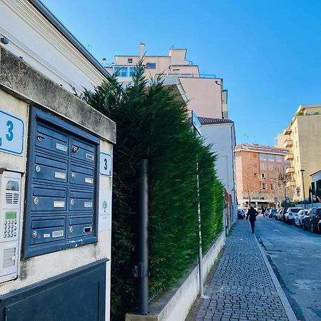 Central Luxury Garden Guest House Mestre Exteriör bild
