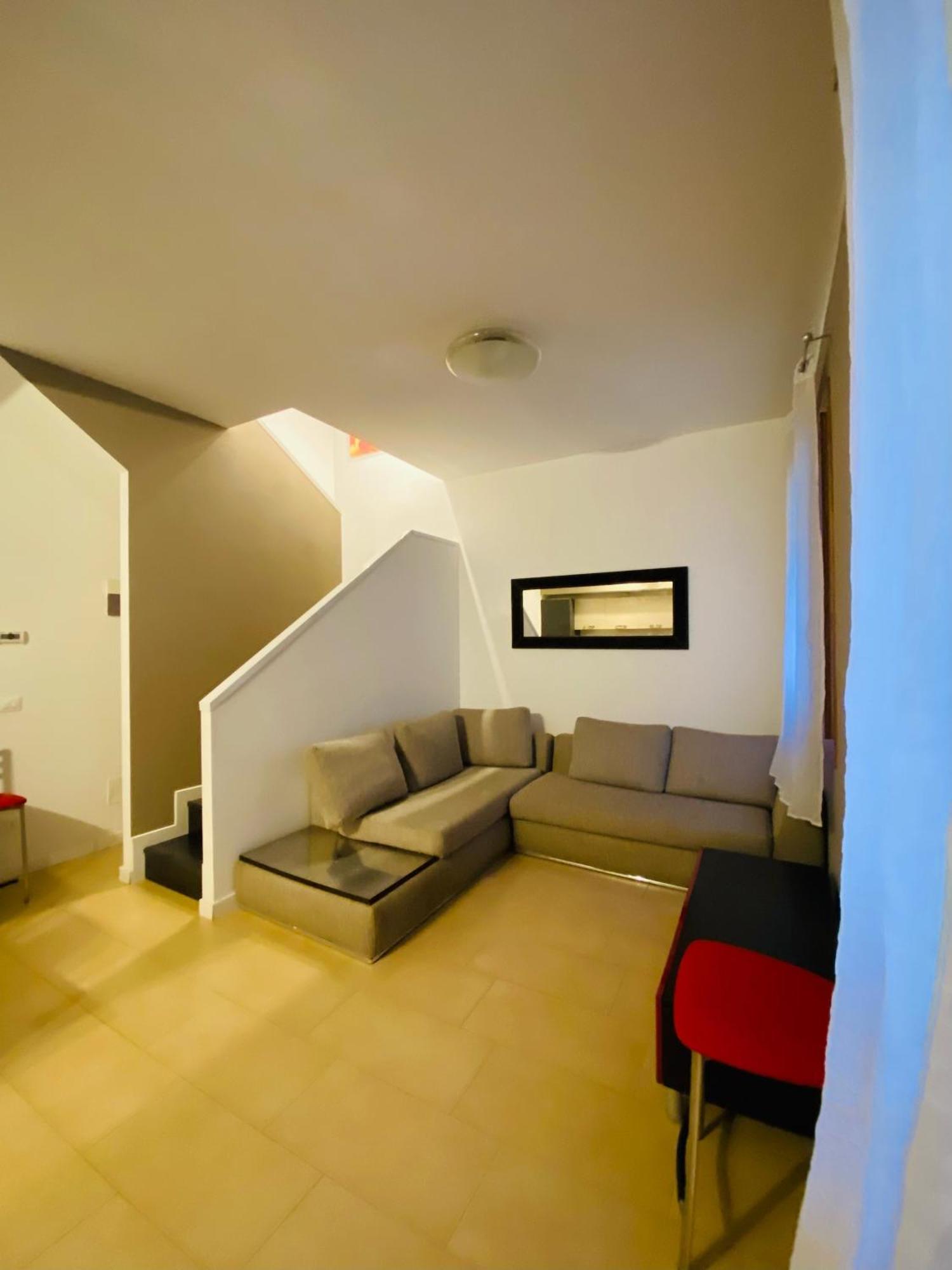 Central Luxury Garden Guest House Mestre Exteriör bild